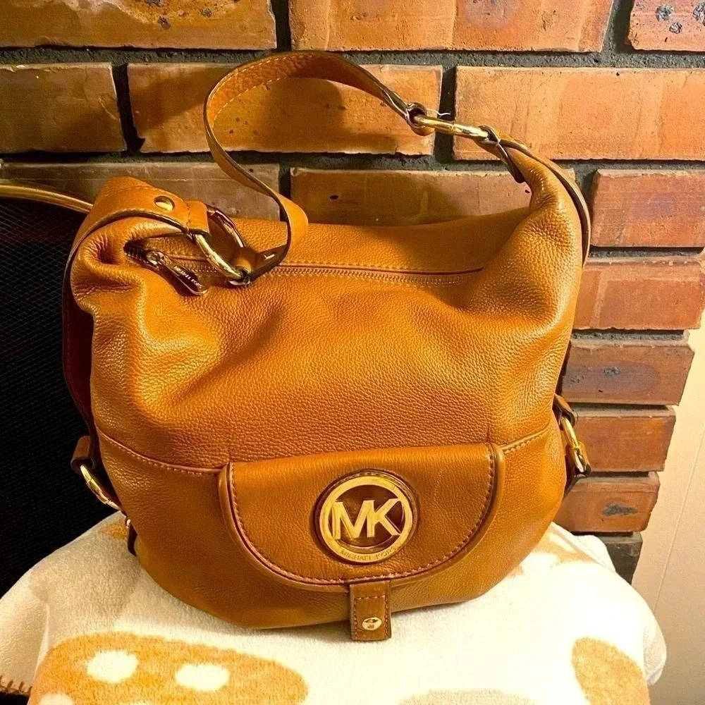 Michael Kors Fulton Leather Tote